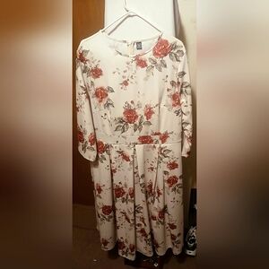 SHEIN Cream and Red Floral Long Sleeve Dress